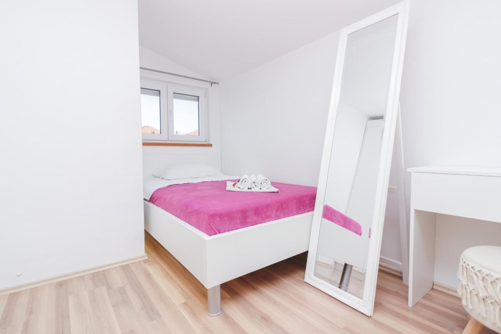 Apartman Lara Zadar Buitenkant foto